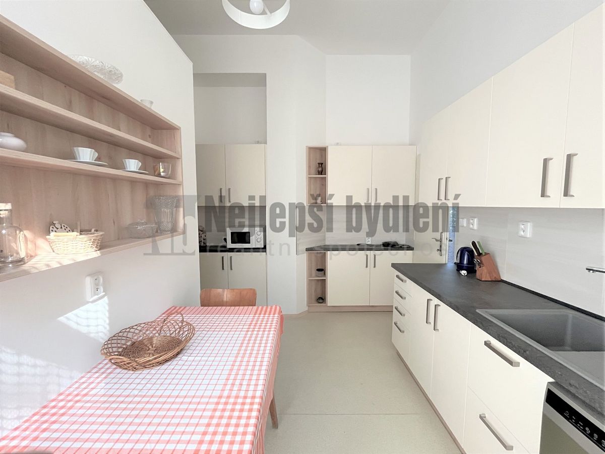 Pronájem bytu 1+1 40 m² – fotografie 2