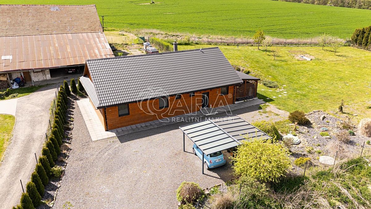 Prodej rodinného domu 144 m², pozemek 1670 m²