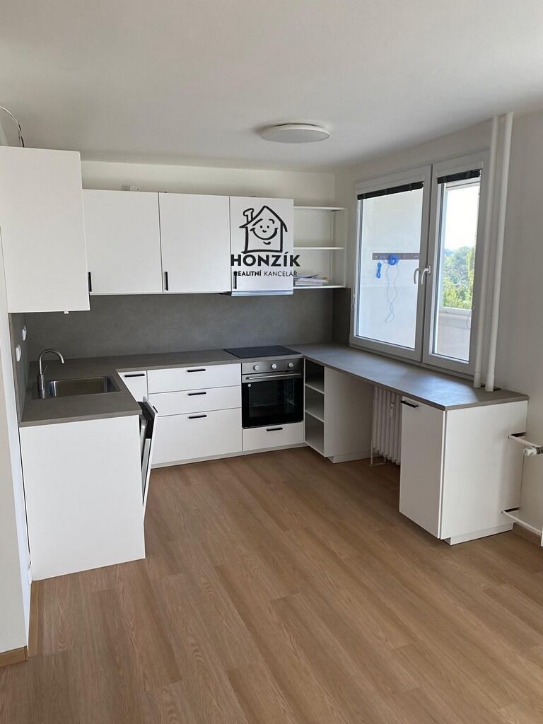 Pronájem bytu 3+kk 61 m²