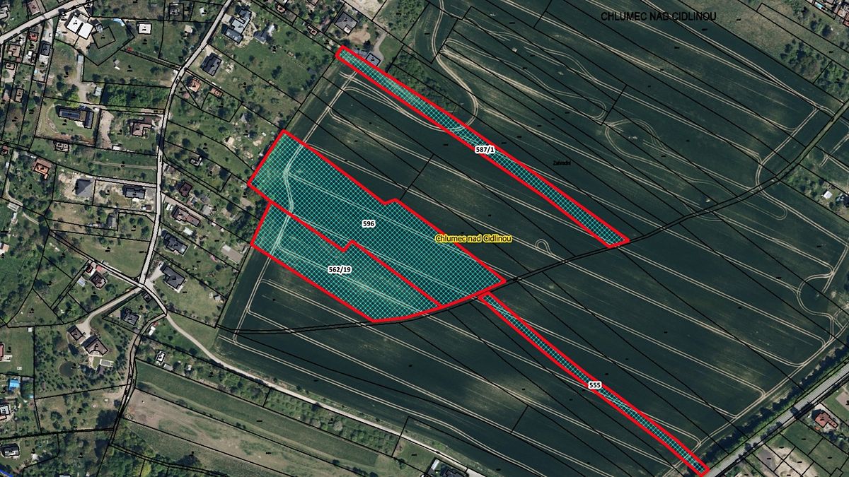 Prodej stavebního pozemku 20781 m², Chlumec nad Cidlinou – fotka 1 z 3