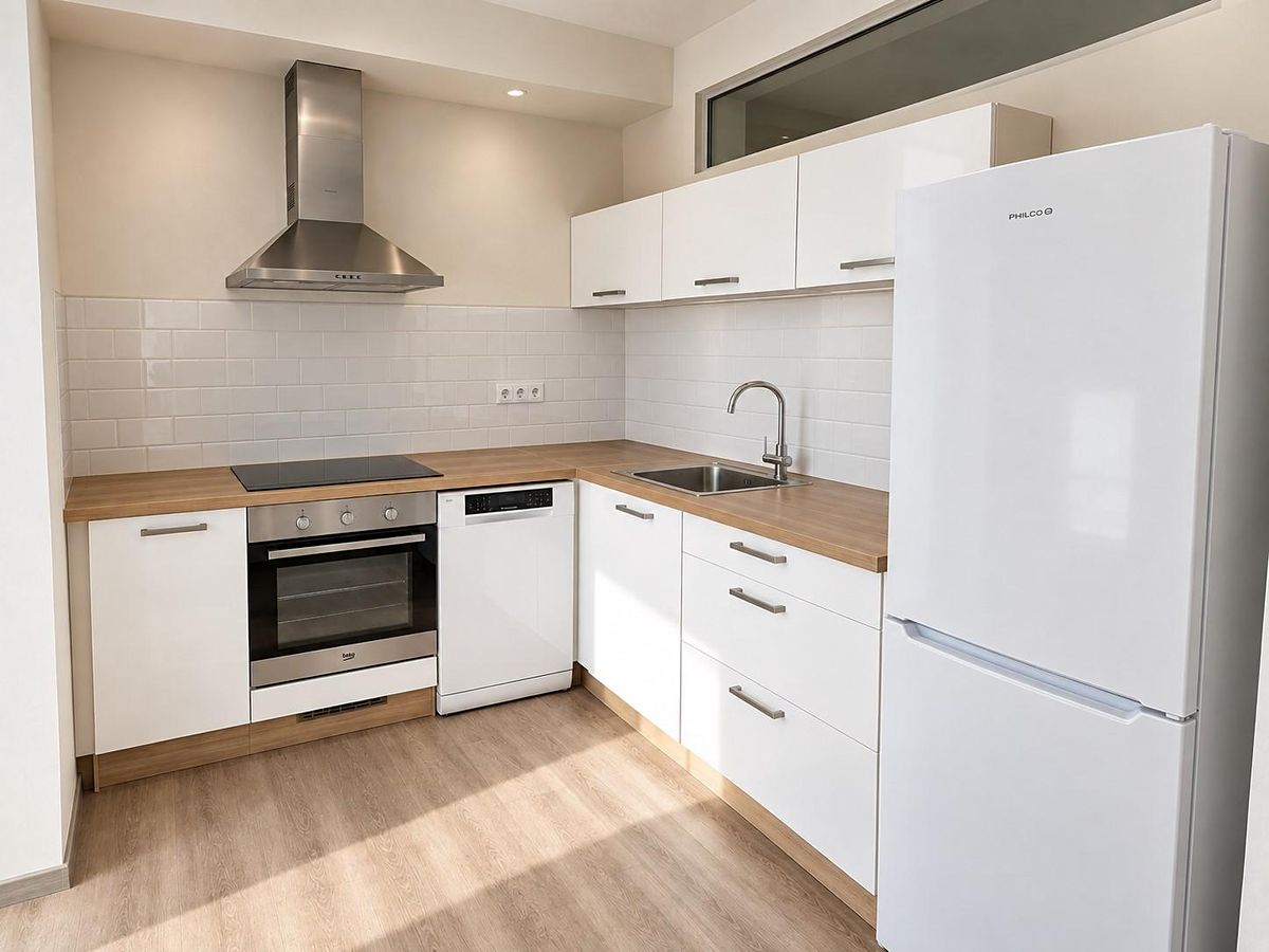 Pronájem bytu 1+kk 32 m² – fotografie 2