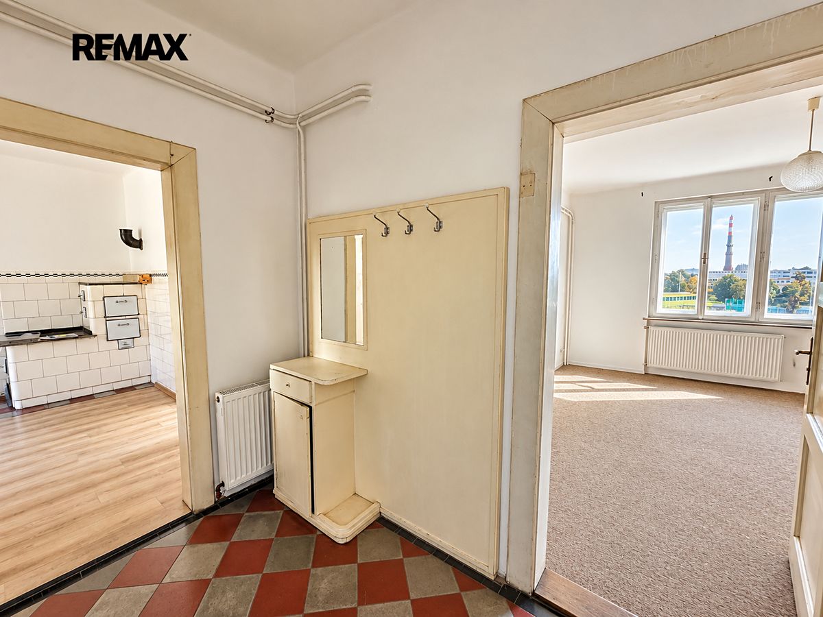 Pronájem bytu 2+1 72 m² – fotografie 4