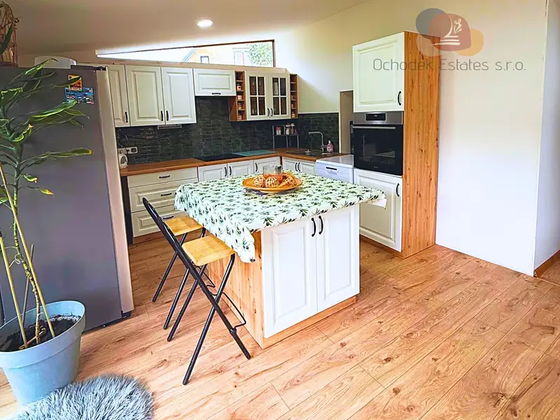 Prodej rodinného domu 117 m², pozemek 527 m², Mikulášovice – náhled fotky 3