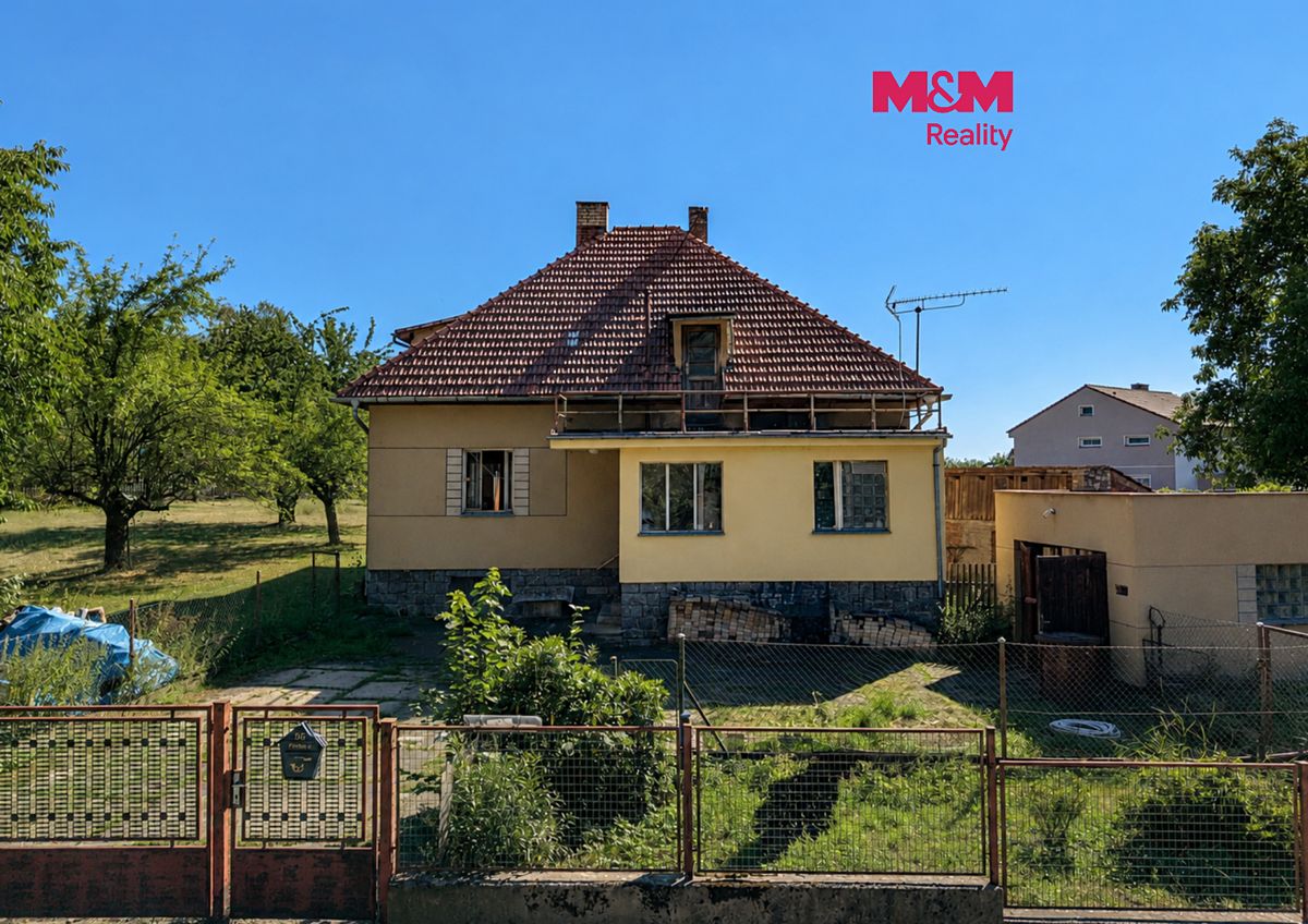 Prodej rodinného domu 210 m², pozemek 2061 m², Rataje nad Sázavou – fotka 1 z 3