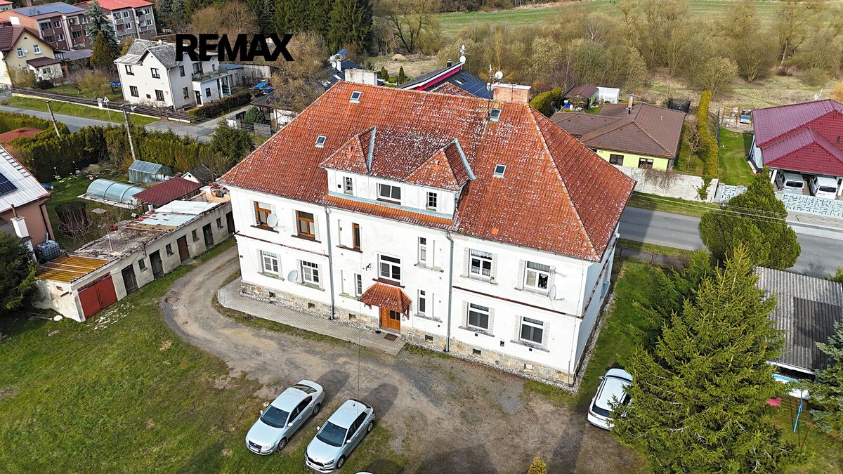 Prodej bytu 1+1 46 m², Planá – fotka 1 z 3