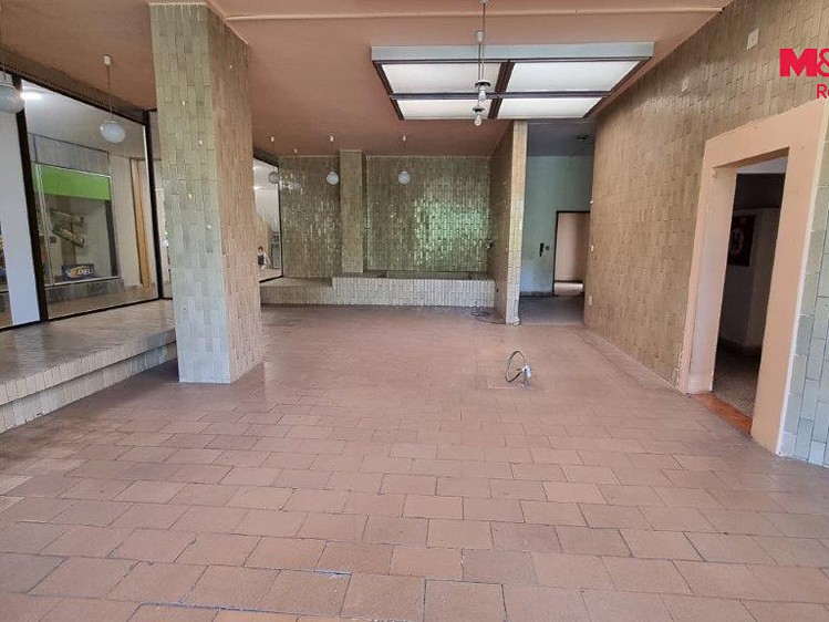 Комерційне приміщення в оренду, 214 м² (2 з 9)