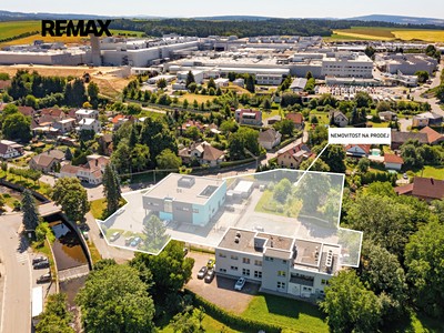 Комерційне приміщення на продаж, 1 150 м² (3 з 18)