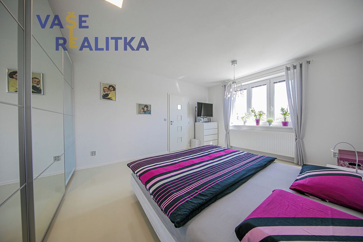 Pronájem bytu 2+kk 51 m² – fotografie 3