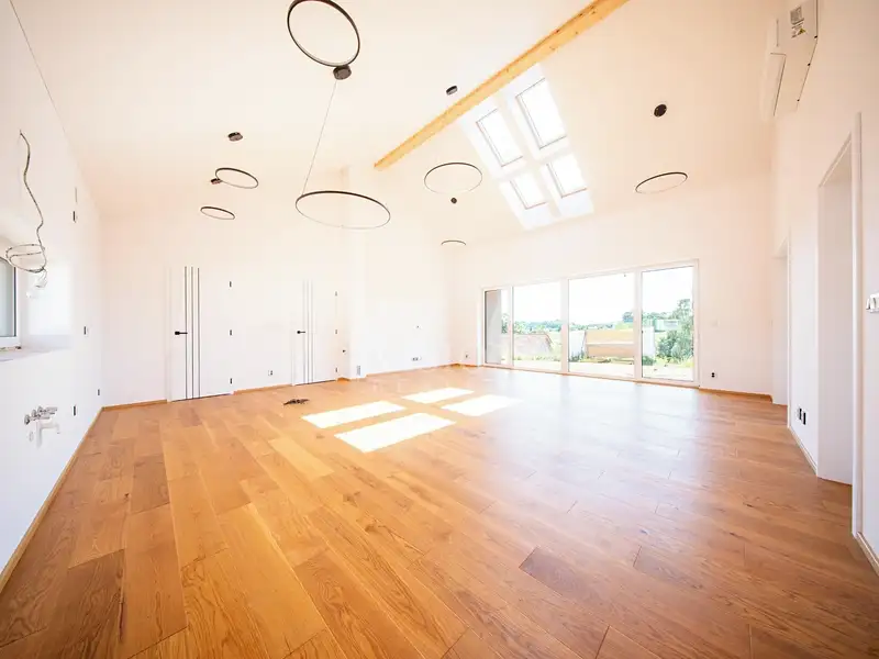 Prodej rodinného domu 147 m², pozemek 1304 m², Týnec nad Sázavou – náhled fotky 2