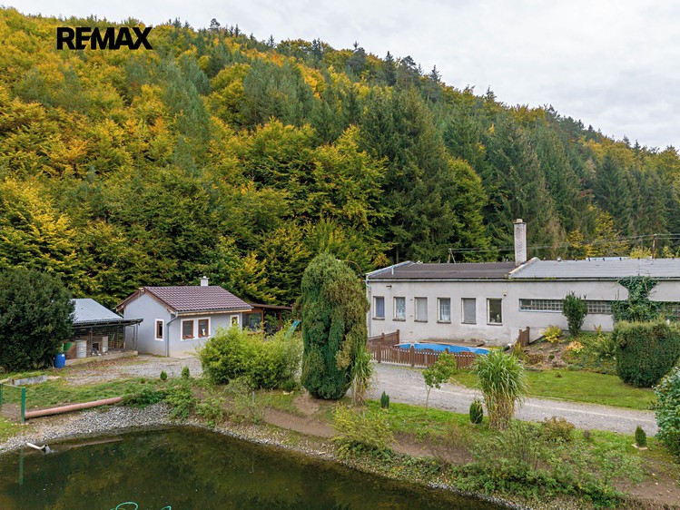 Prodej komerčního prostoru, 467 m² (3 z 24)