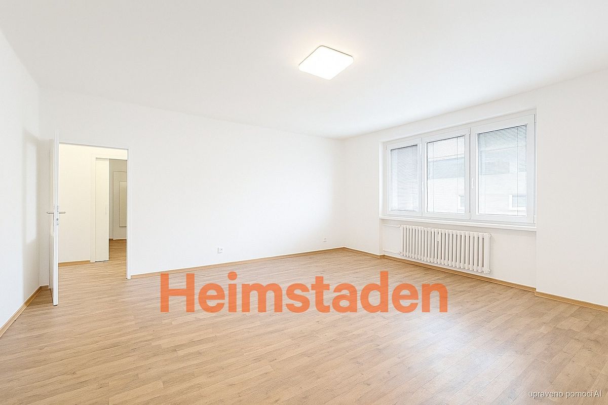 Pronájem bytu 4+kk 105 m² – fotografie 3