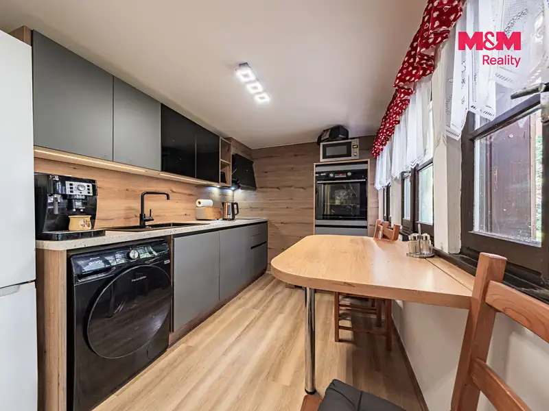 Prodej chaty 100 m², pozemek 1040 m², Lštění – náhled fotky 2