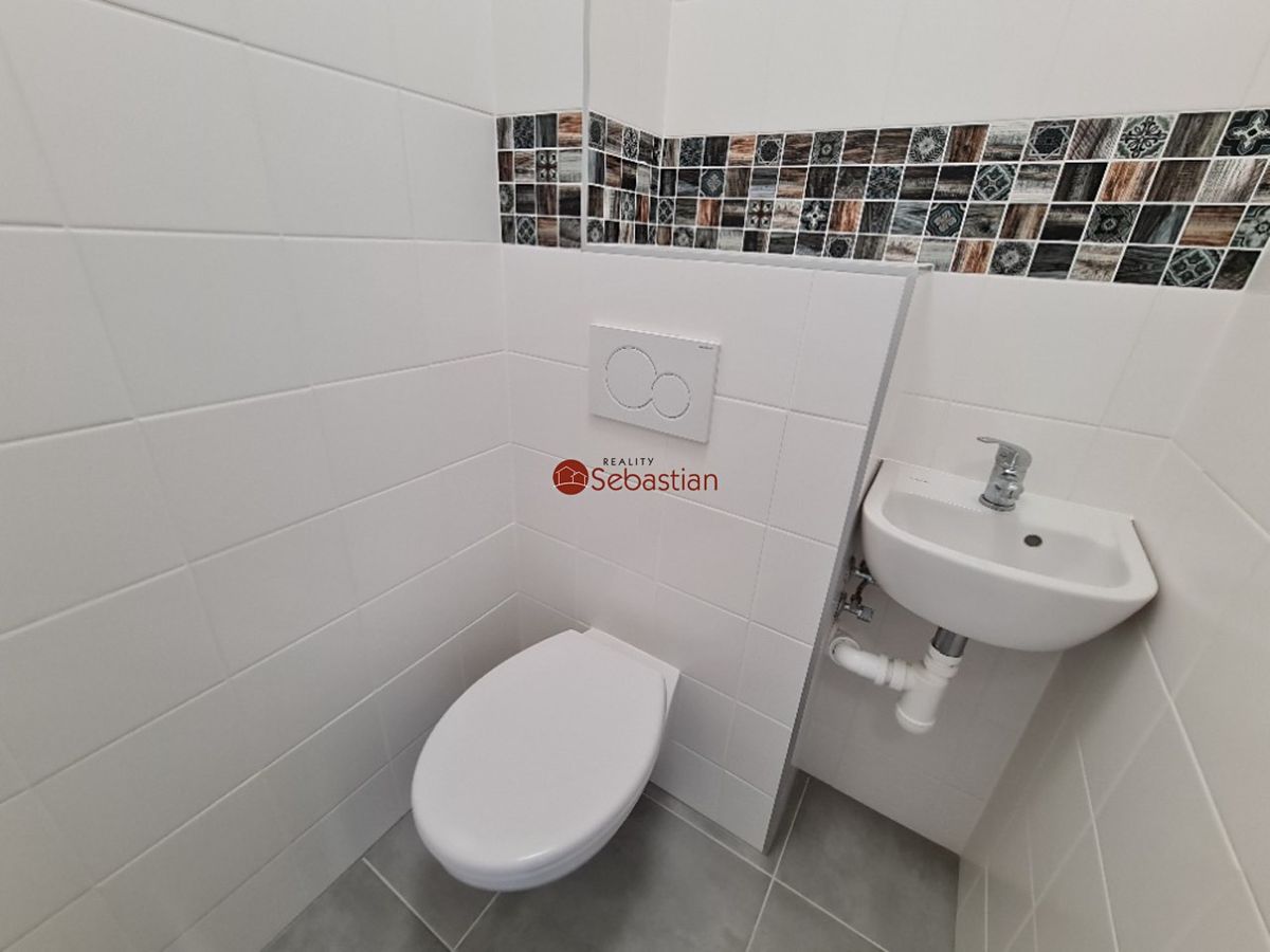 Pronájem bytu 2+1 37 m² – fotografie 5