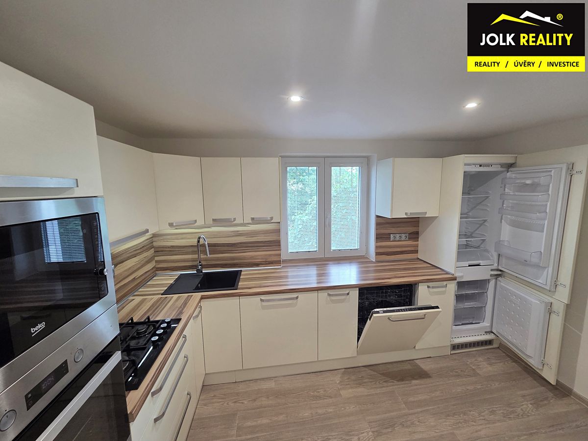Pronájem bytu 3+1 60 m² – fotografie 3