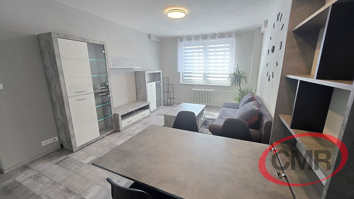 Pronájem bytu 2+kk 42 m² – fotografie 4