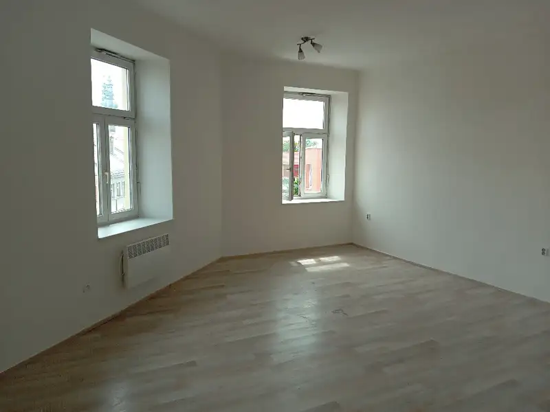Pronájem bytu 3+1 103 m², Kojetín – náhled fotky 3