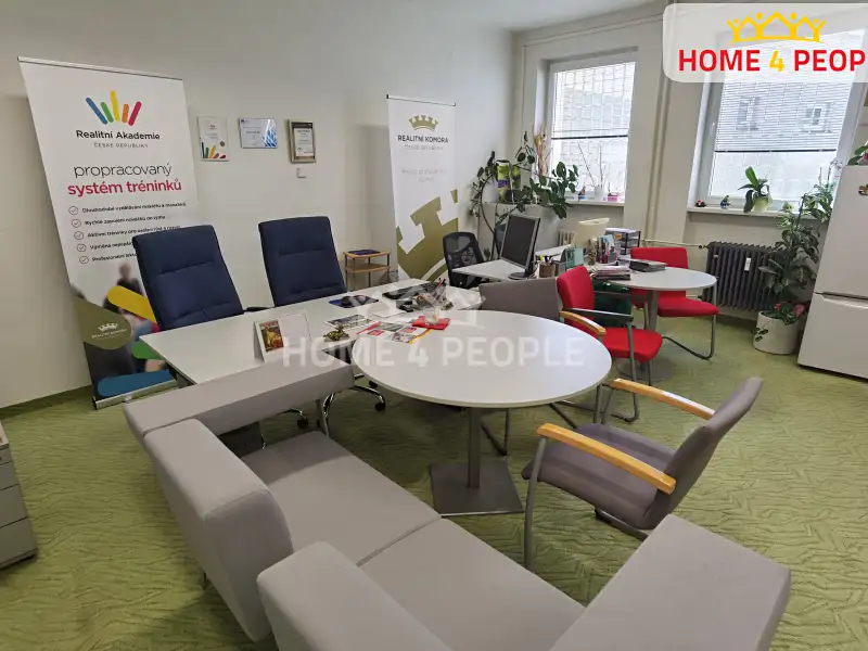 Pronájem obchodního prostoru 42 m², Kladno – náhled fotky 2