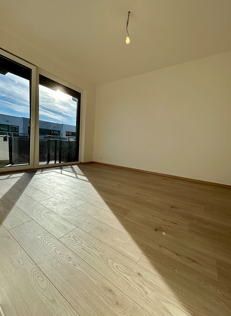 Pronájem bytu 2+kk 61 m² – fotografie 5