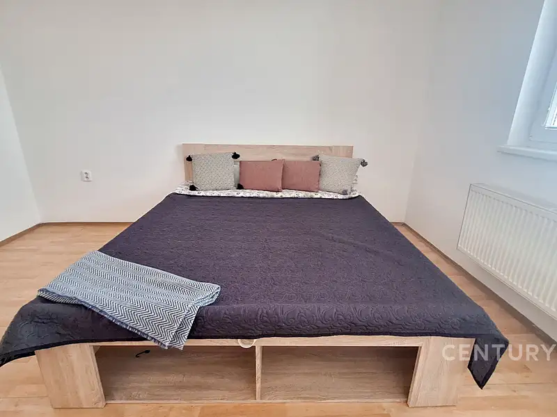 Pronájem bytu 2+kk 61 m², Znojmo – náhled fotky 3