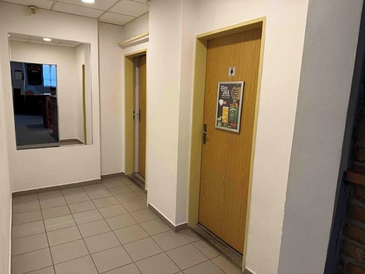 Prodej komerčního prostoru, 590 m² (11 z 11)