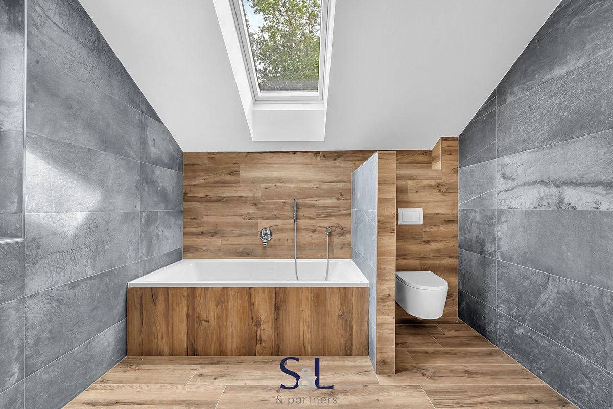 Pronájem rodinného domu 132 m², pozemek 1483 m² – fotografie 3