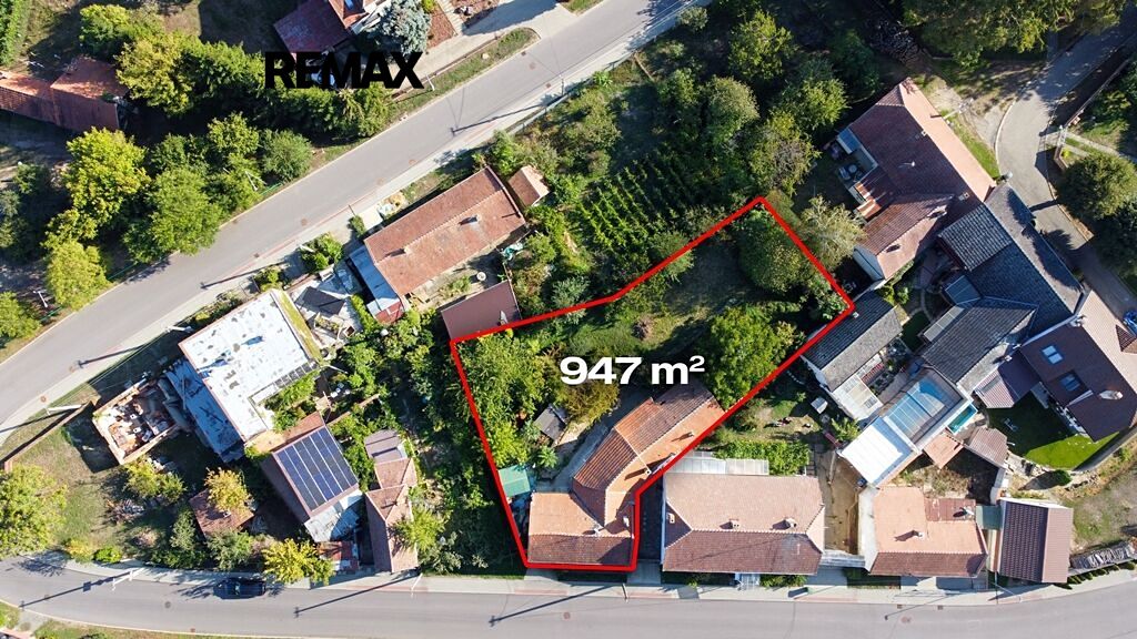 Prodej rodinného domu 160 m², pozemek 947 m² – fotografie 3