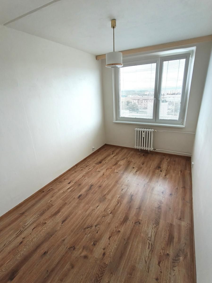 Pronájem bytu 2+kk 40 m² – fotografie 4