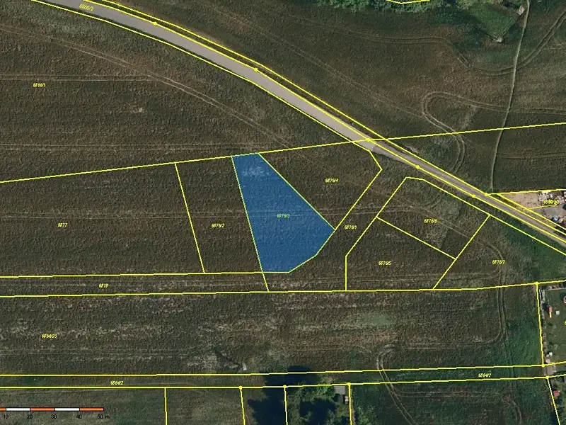 Dražba pole 1127 m², Staré Město – náhled fotky 1