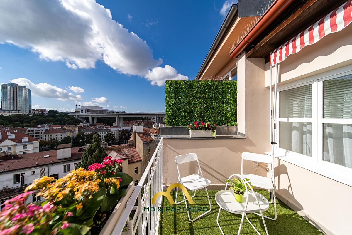 Pronájem bytu 3+kk 85 m²