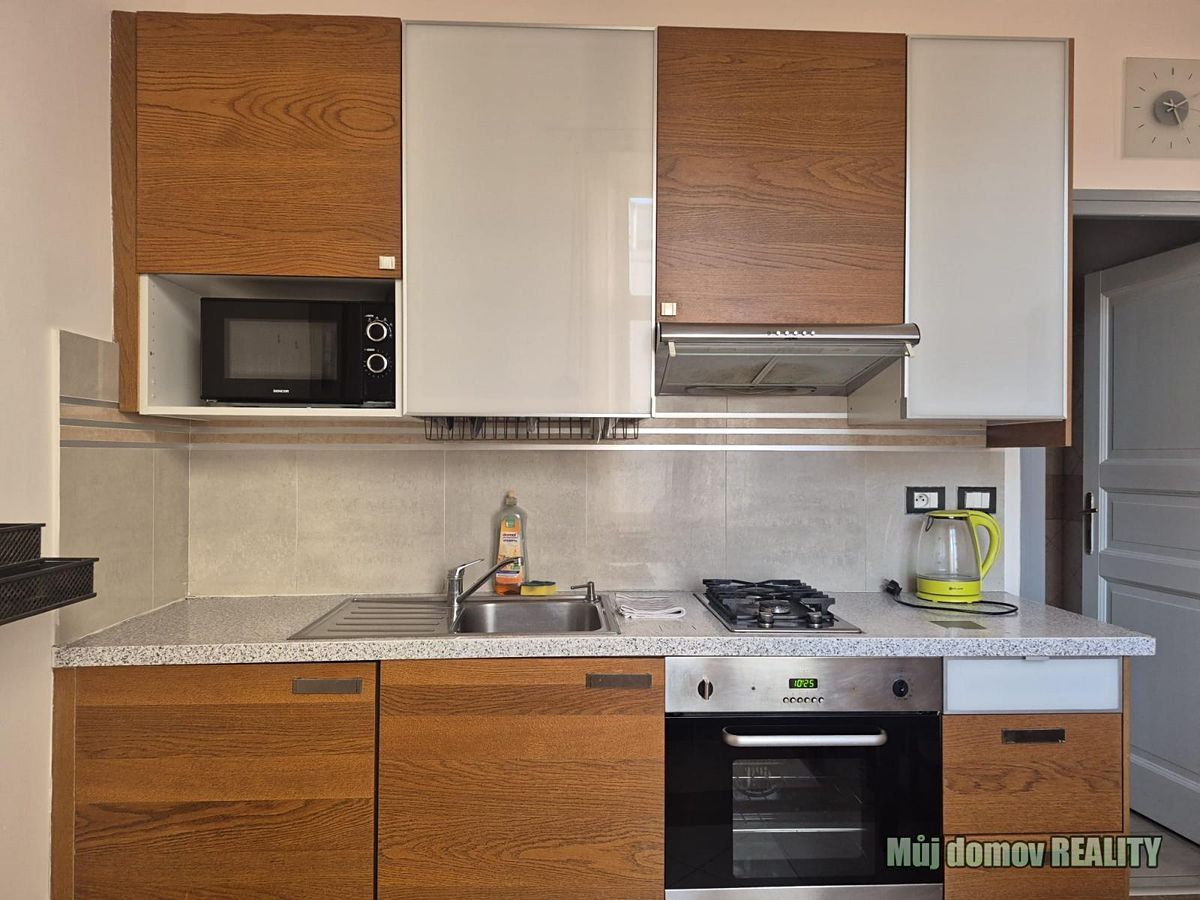 Pronájem bytu 2+kk 56 m²