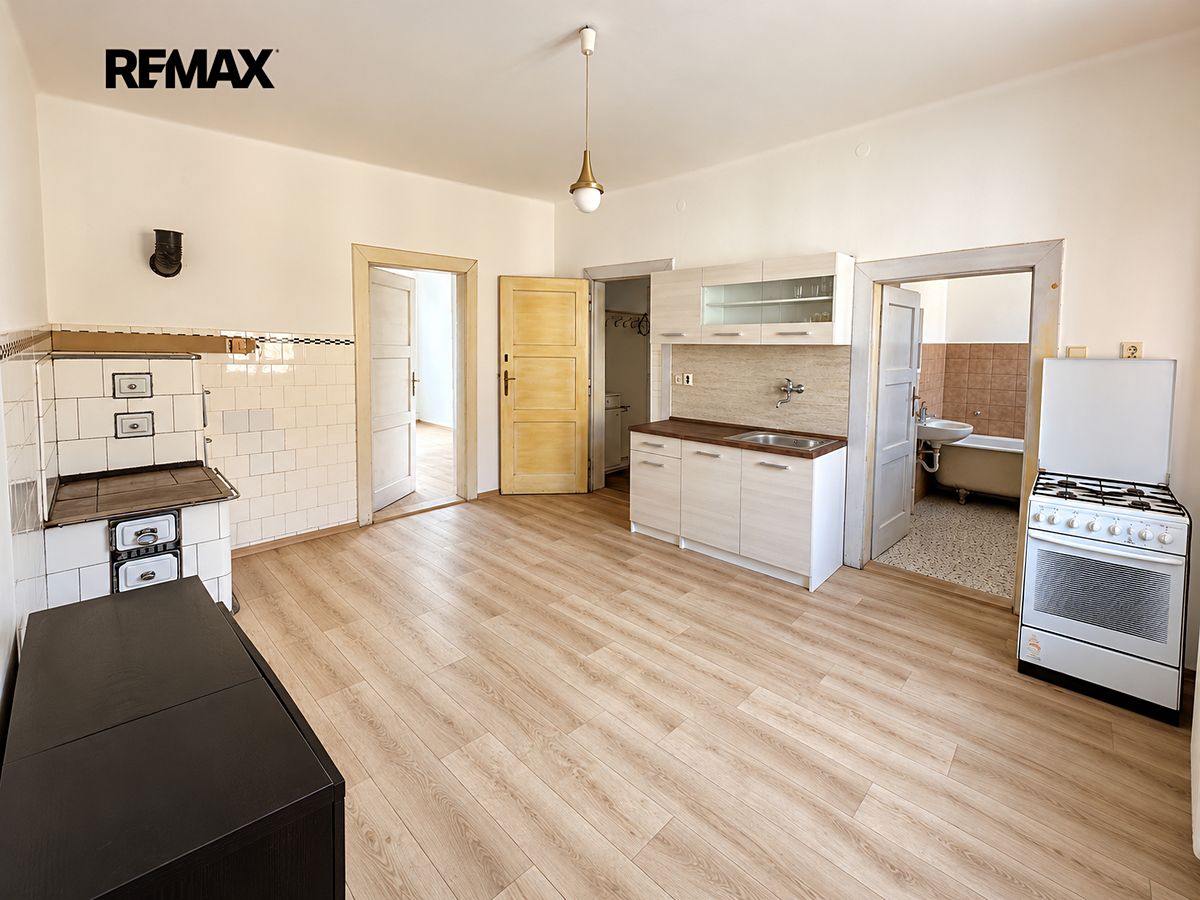 Pronájem bytu 2+1 72 m² – fotografie 5