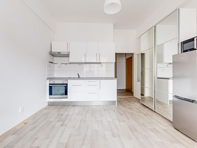 Pronájem bytu 1+kk 28 m²