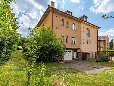 Prodej rodinného domu 300 m², pozemek 670 m²