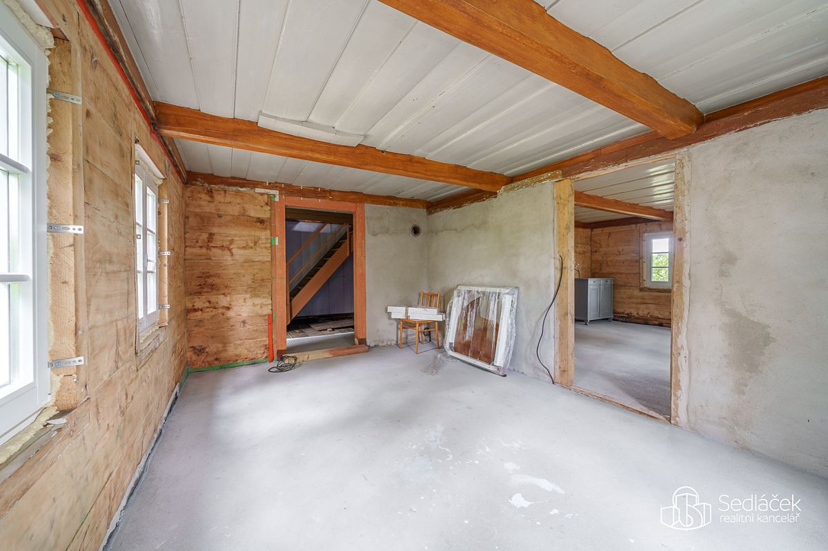 Prodej rodinného domu 92 m², pozemek 1012 m² – fotografie 4