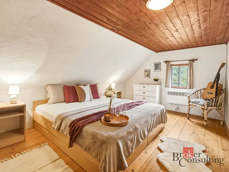 Prodej chalupy 250 m², pozemek 4135 m², Vrchlabí – náhled fotky 2