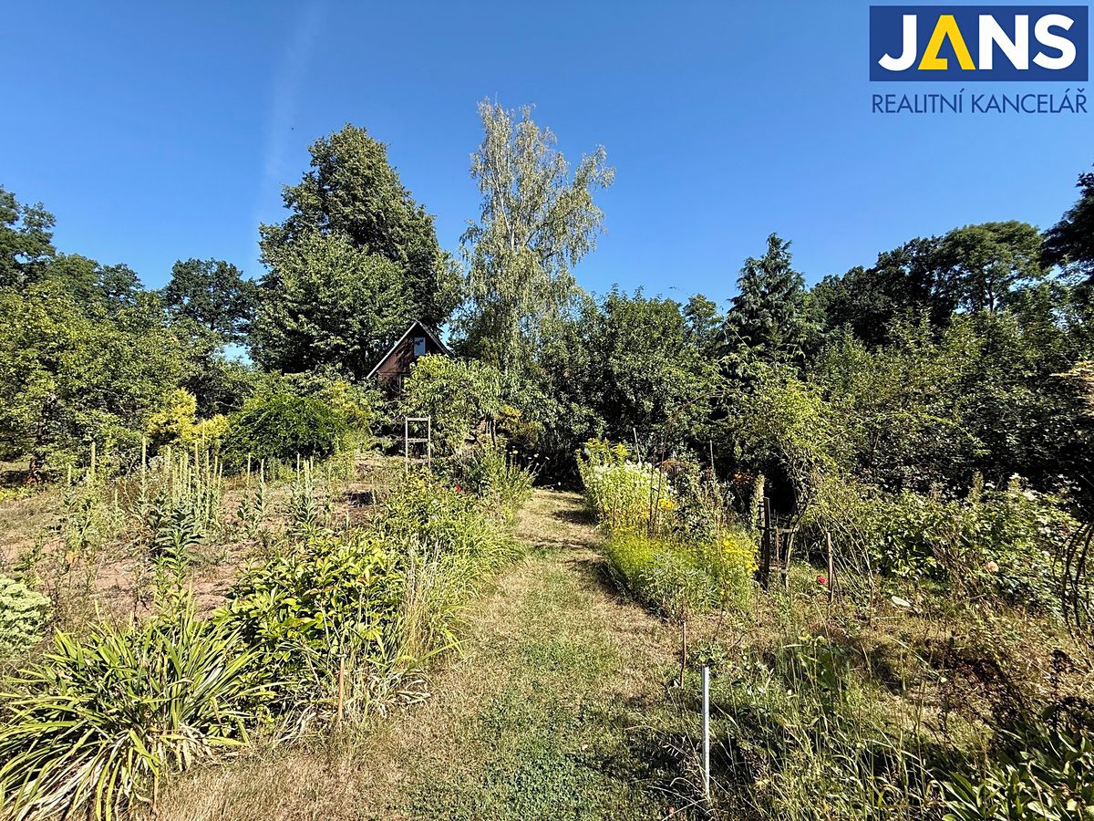 Prodej zahrady 889 m² – fotografie 2