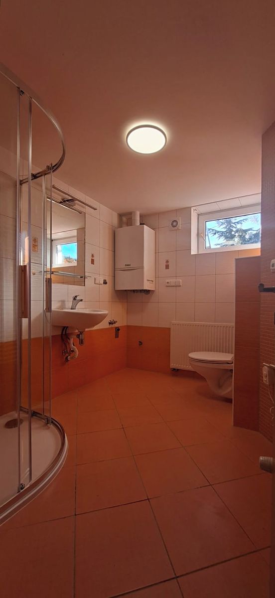Pronájem bytu 2+kk 64 m² – fotografie 3