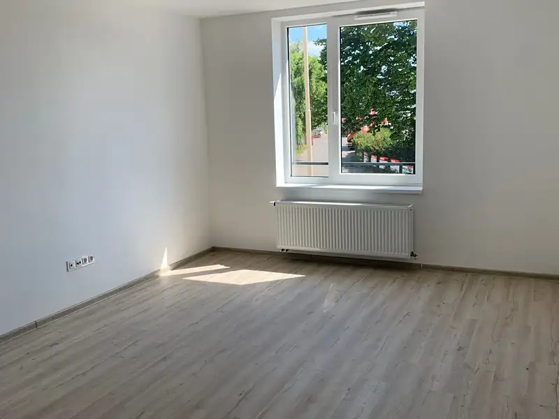 Pronájem bytu 2+kk 46 m², Tábor – náhled fotky 2