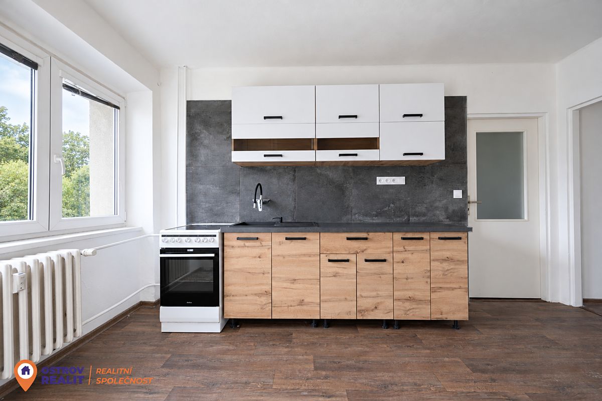 Pronájem bytu 2+1 55 m² – fotografie 3