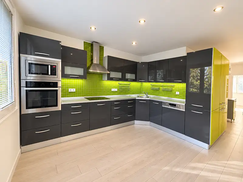 Prodej bytu 4+1 84 m², Plzeň – náhled fotky 1