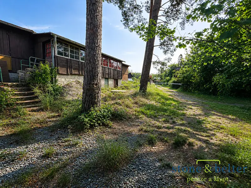 Prodej chaty 100 m², pozemek 437 m², Tichonice – náhled fotky 2