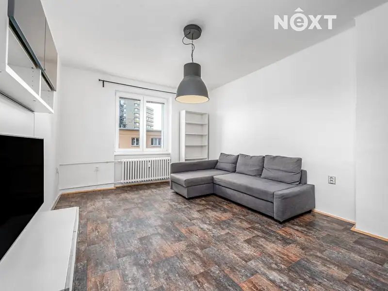 Pronájem bytu 2+1 52 m², Praha – náhled fotky 1