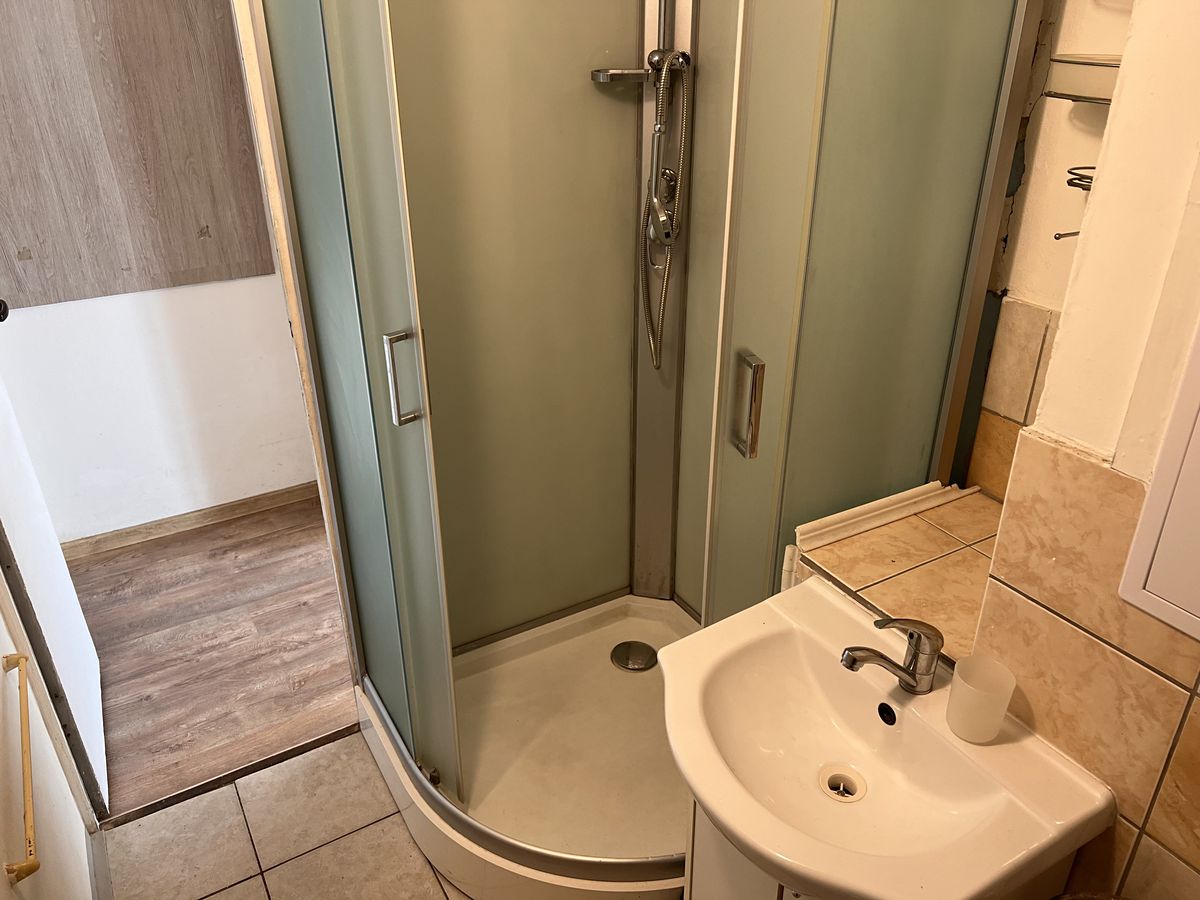 Pronájem bytu 1+kk 21 m² – fotografie 5