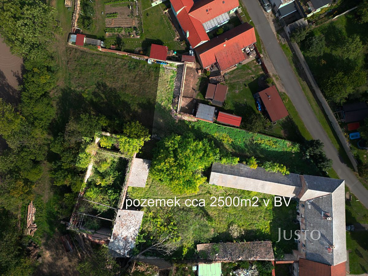 Prodej rodinného domu 180 m², pozemek 3198 m² – fotografie 4