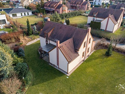 Haus zum Kauf, 250 m² (2 von 37)