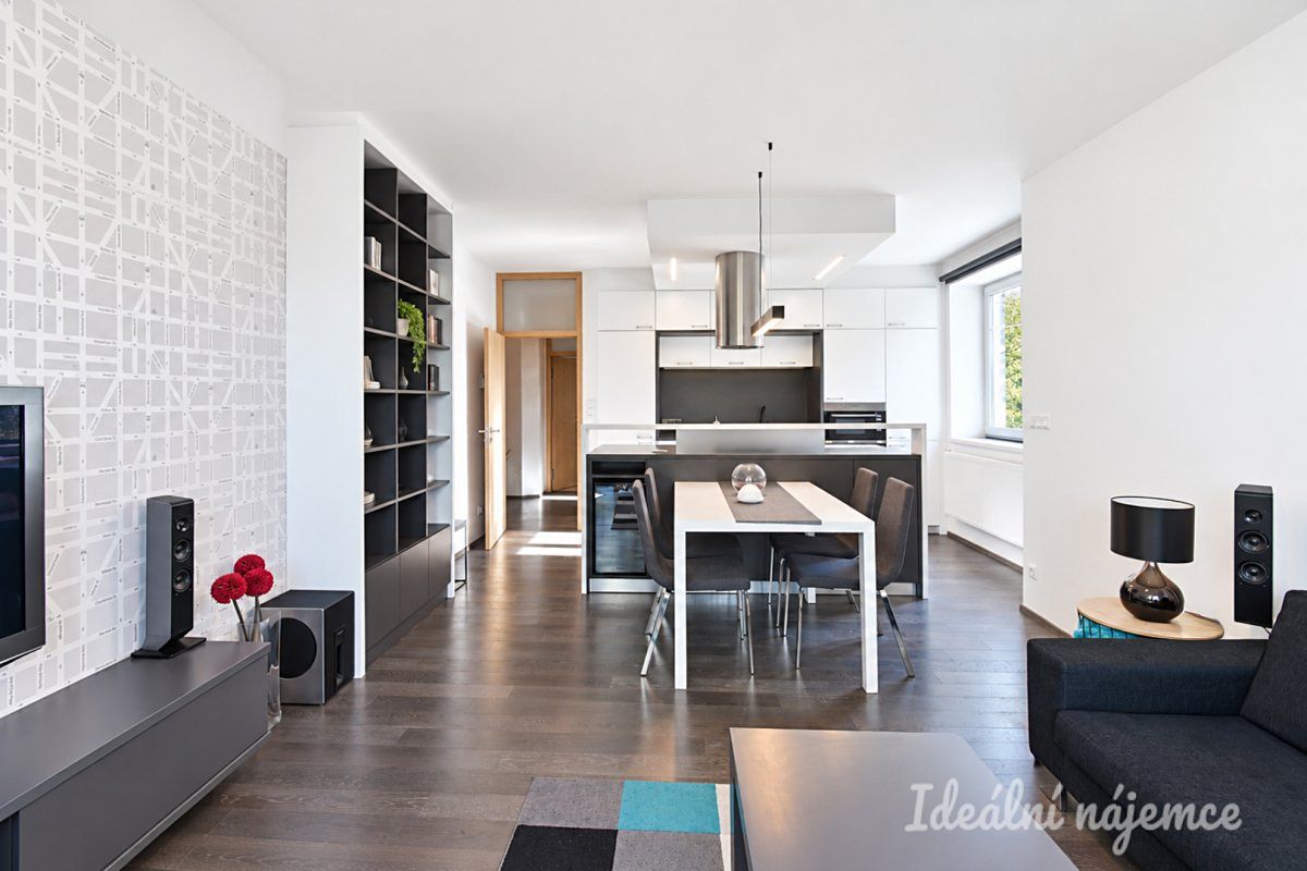 Pronájem bytu 3+kk 86 m² – fotografie 4