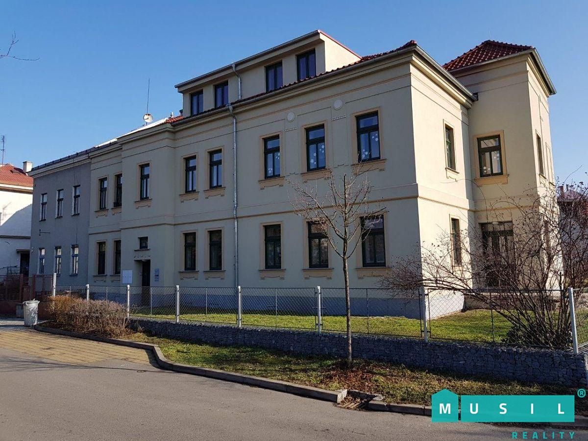 Pronájem bytu 1+1 45 m²