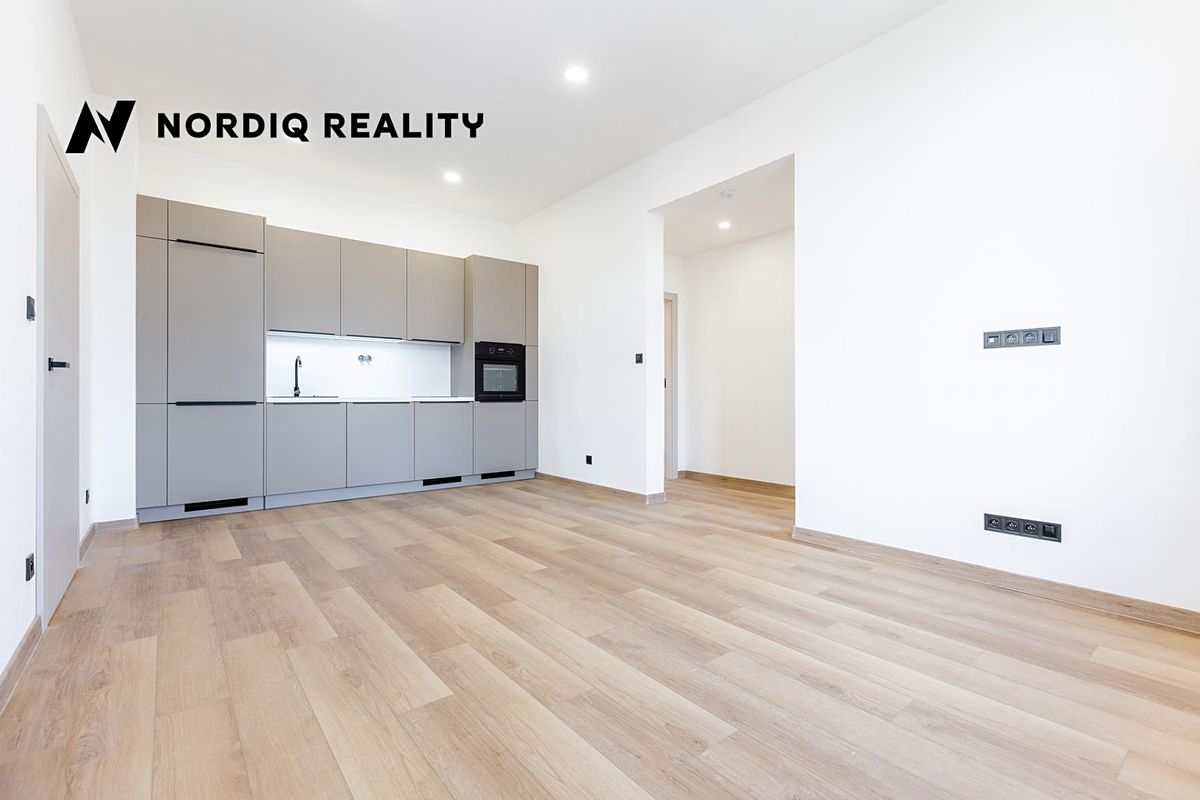Pronájem bytu 3+kk 66 m² – fotografie 2