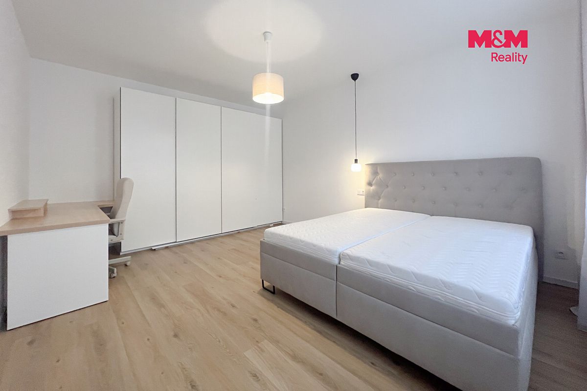 Pronájem bytu 2+kk 55 m² – fotografie 4