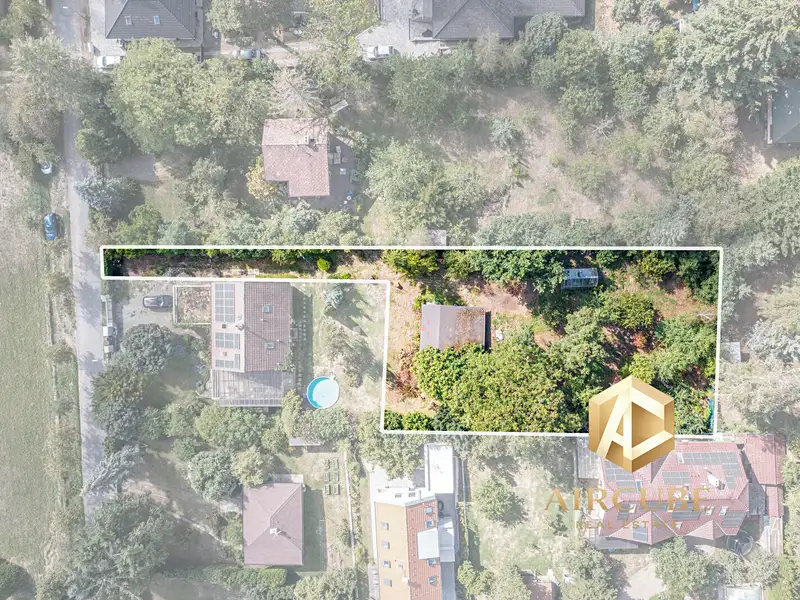 Prodej stavebního pozemku 1211 m², Kamenice – náhled fotky 2